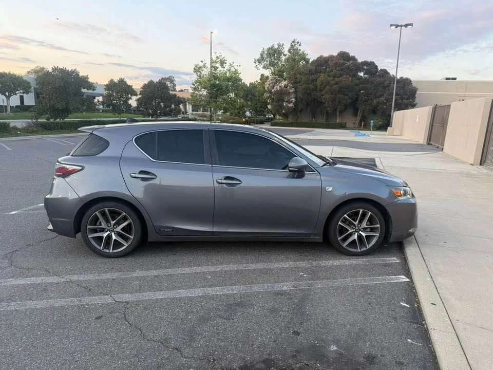 2015 Lexus CT - Image 5 of 16