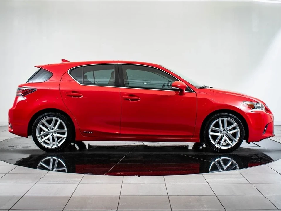2015 Lexus CT - Image 6 of 21