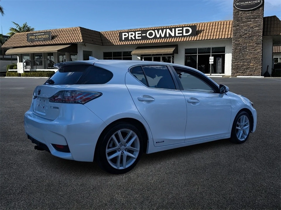 2015 Lexus CT - Image 7 of 21