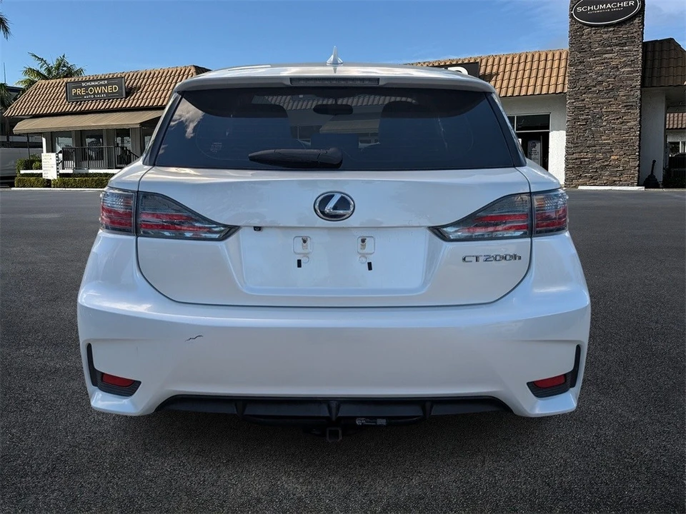 2015 Lexus CT - Image 6 of 21