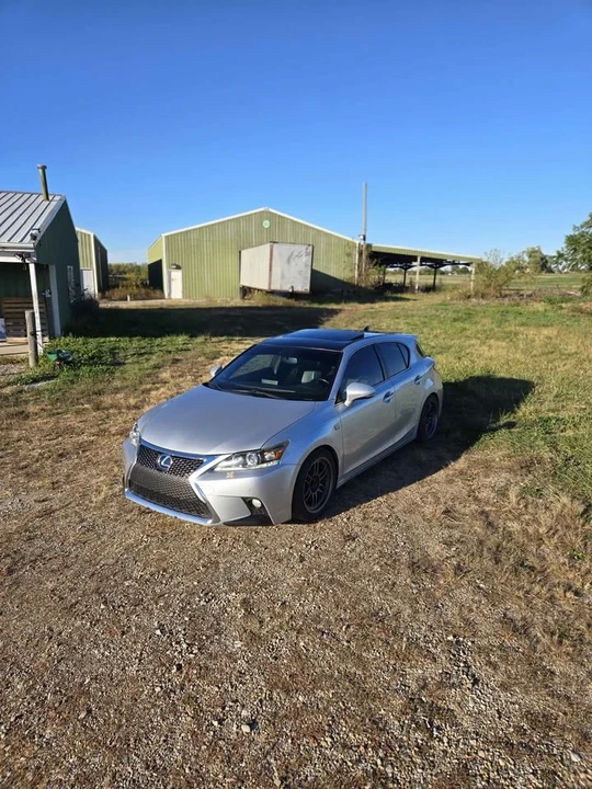 2015 Lexus CT - Image 4 of 14