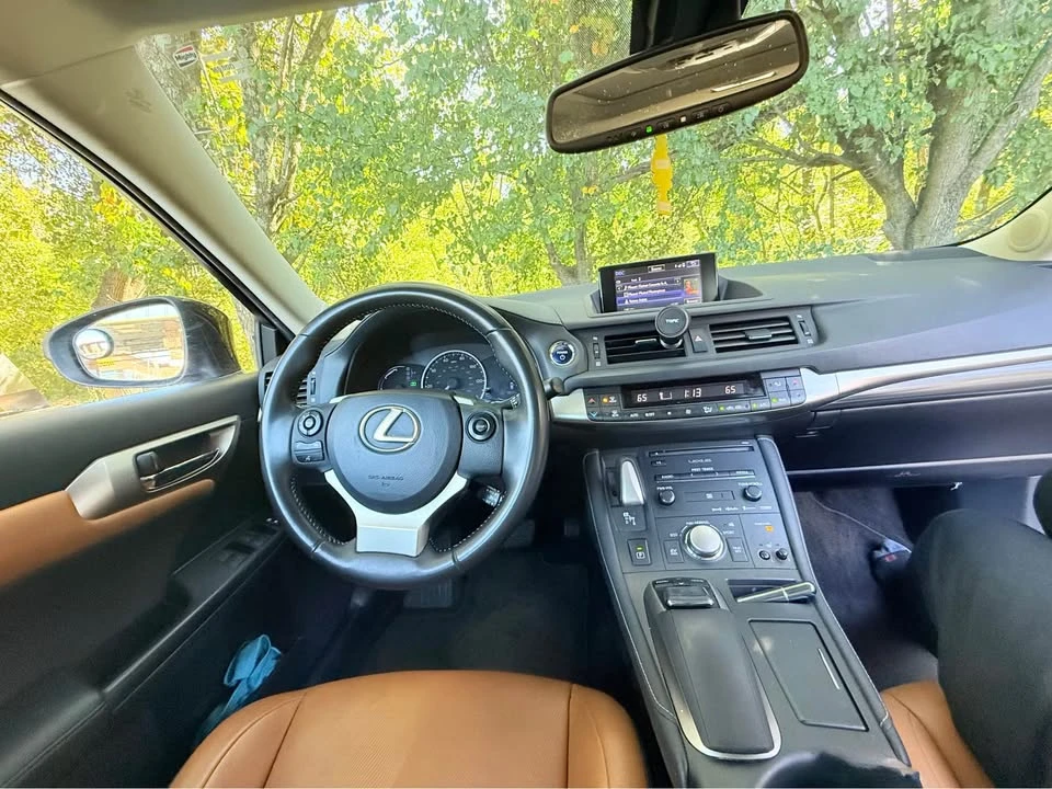 2015 Lexus CT - Image 17 of 17