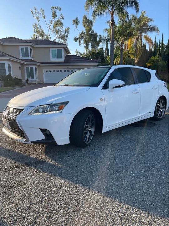2015 Lexus CT - Image 7 of 17