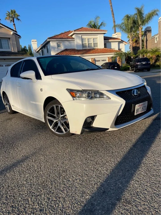 2015 Lexus CT - Image 5 of 17