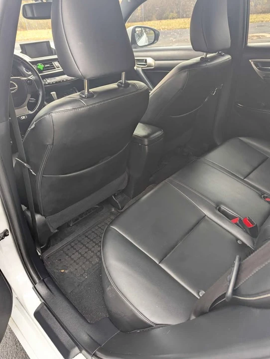 2015 Lexus CT - Image 6 of 17