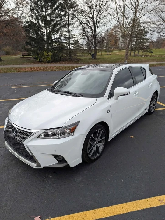 2015 Lexus CT - Image 6 of 14