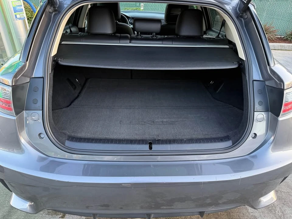 2015 Lexus CT - Image 12 of 15