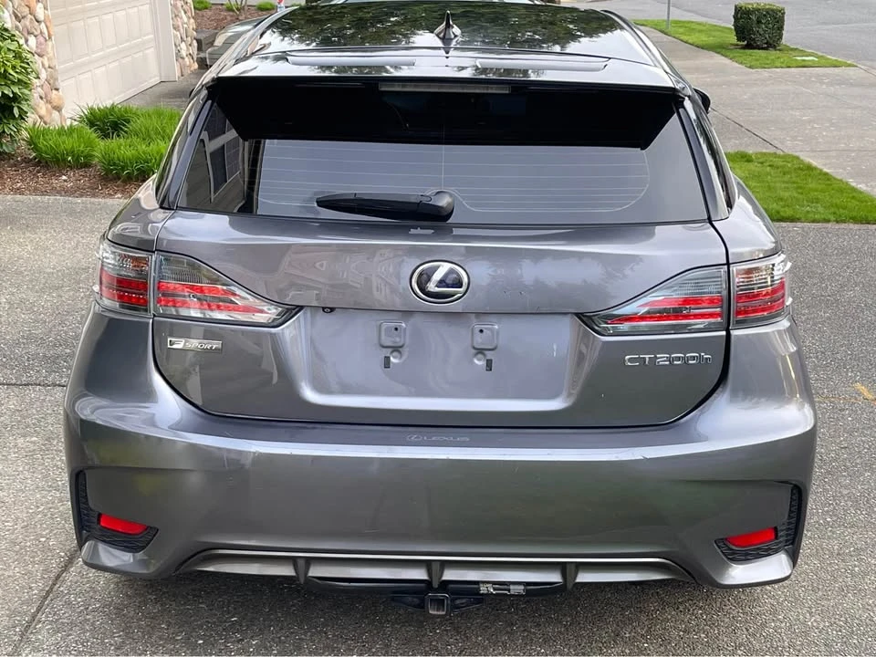 2015 Lexus CT - Image 2 of 14