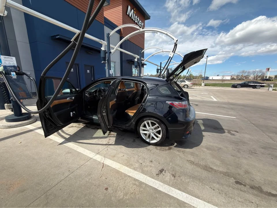 2015 Lexus CT - Image 10 of 10