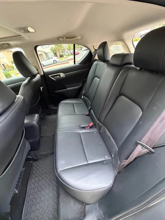 2015 Lexus CT - Image 14 of 14