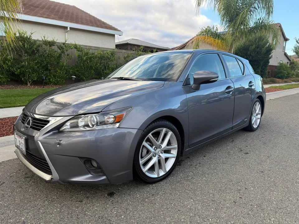 2015 Lexus CT - Image 13 of 13