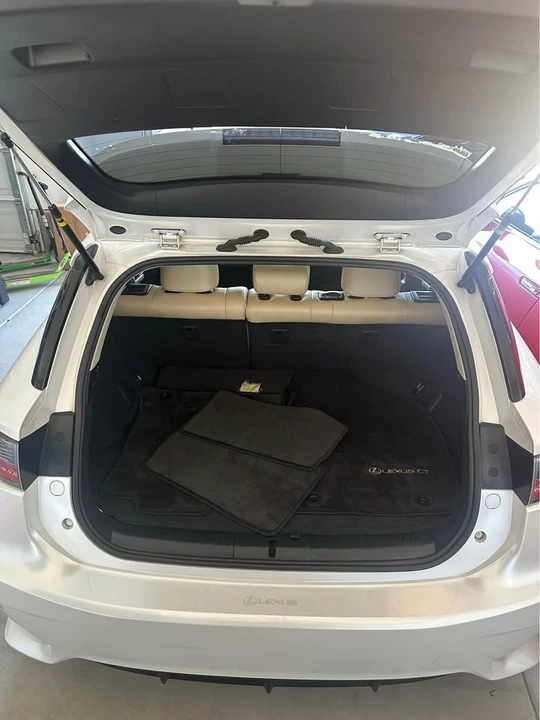 2015 Lexus CT - Image 4 of 8