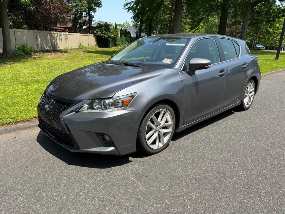 2015 Lexus CT - Image 3 of 10