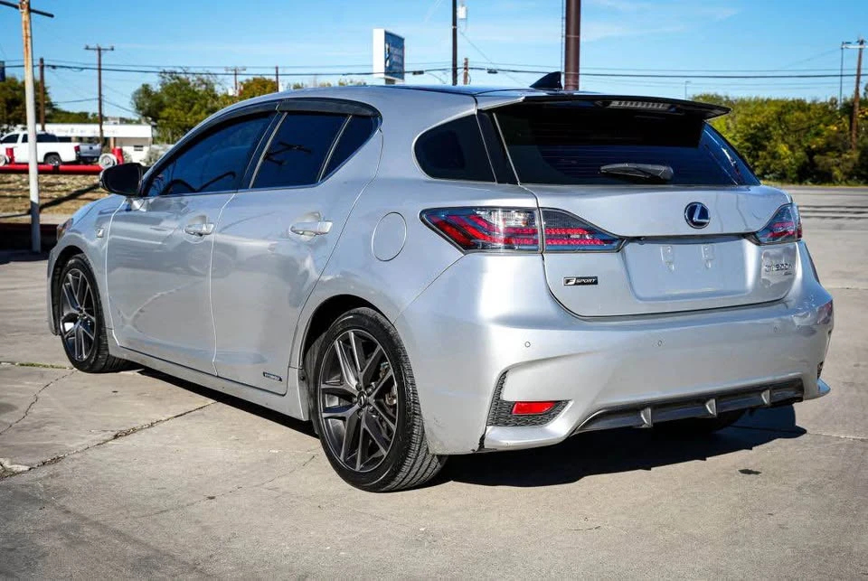 2015 Lexus CT - Image 5 of 15