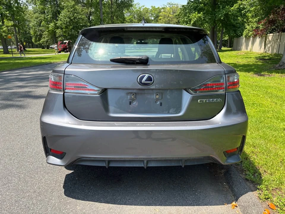 2015 Lexus CT - Image 7 of 10