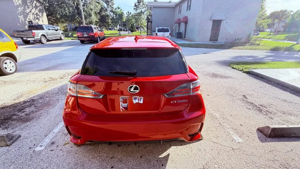 2015 Lexus CT - Image 4 of 9