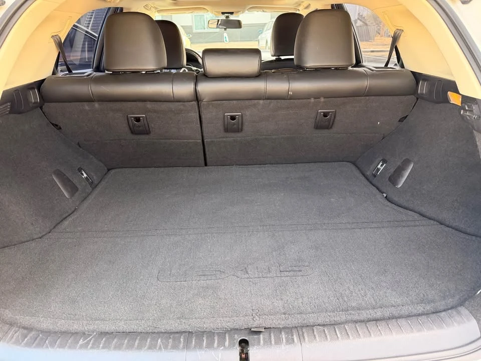 2015 Lexus CT - Image 10 of 11