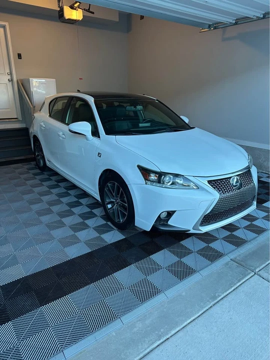 2015 Lexus CT - Image 9 of 11