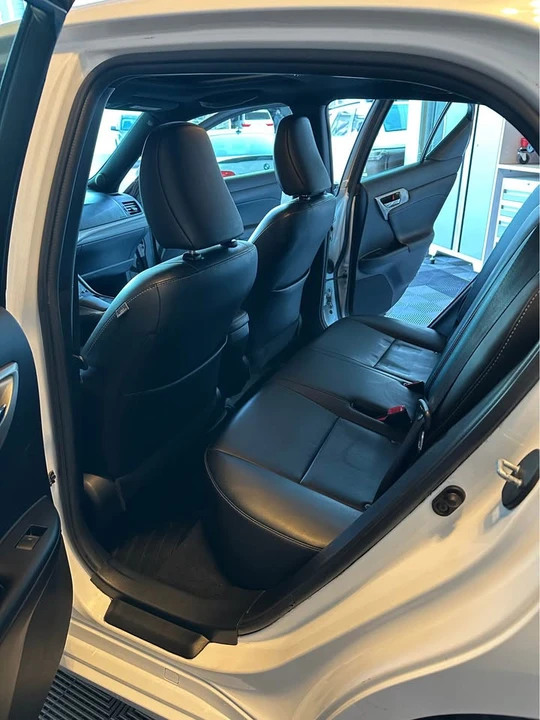 2015 Lexus CT - Image 6 of 11