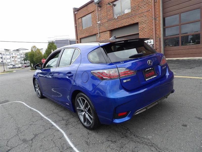 2015 Lexus CT - Image 3 of 20