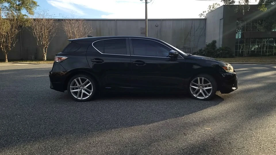 2015 Lexus CT - Image 5 of 10