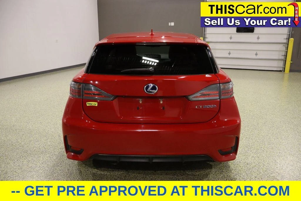 2015 Lexus CT - Image 8 of 12