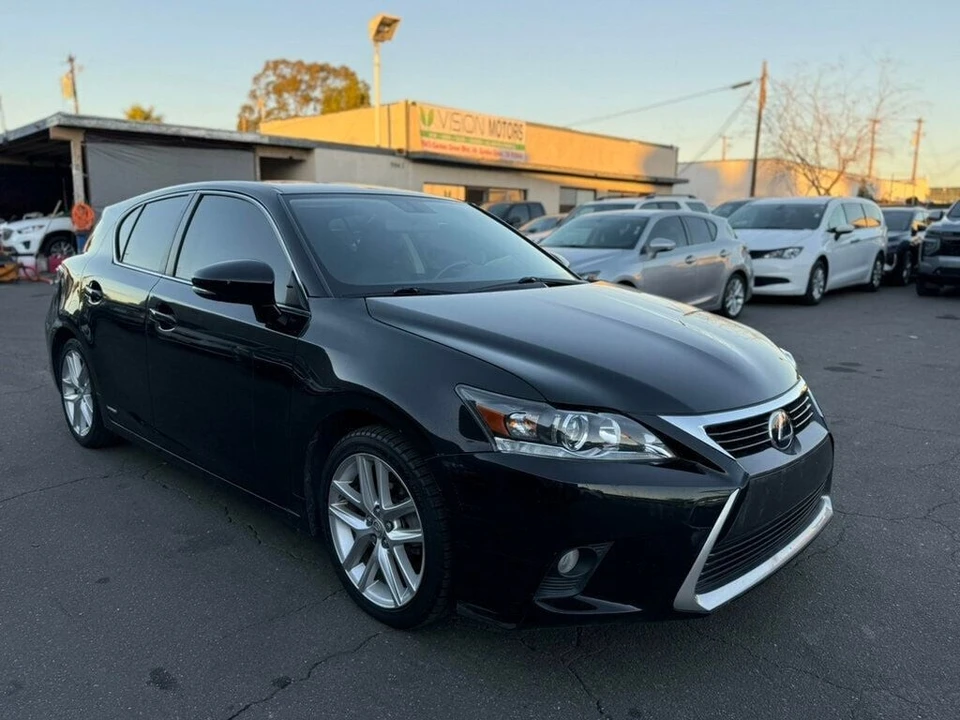 2015 Lexus CT - Image 3 of 21