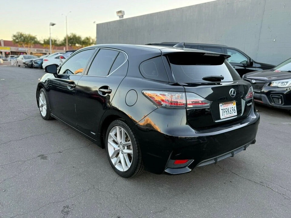 2015 Lexus CT - Image 6 of 21