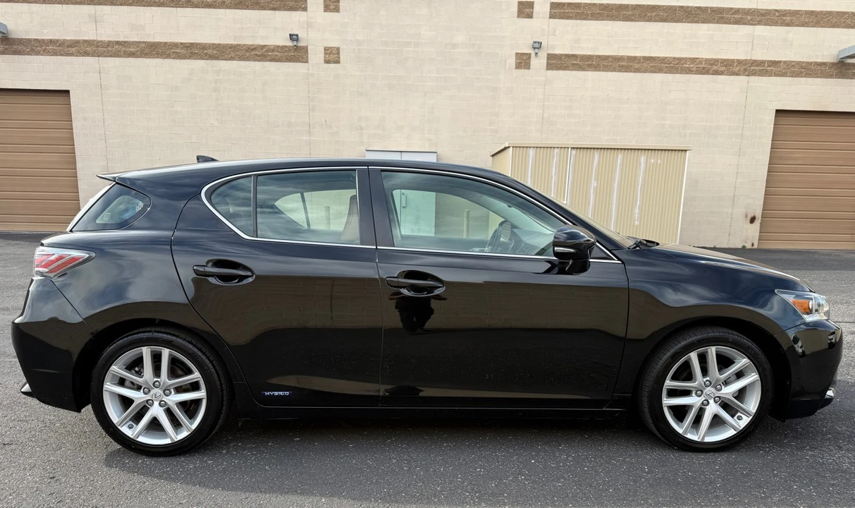 2015 Lexus CT - Image 6 of 21