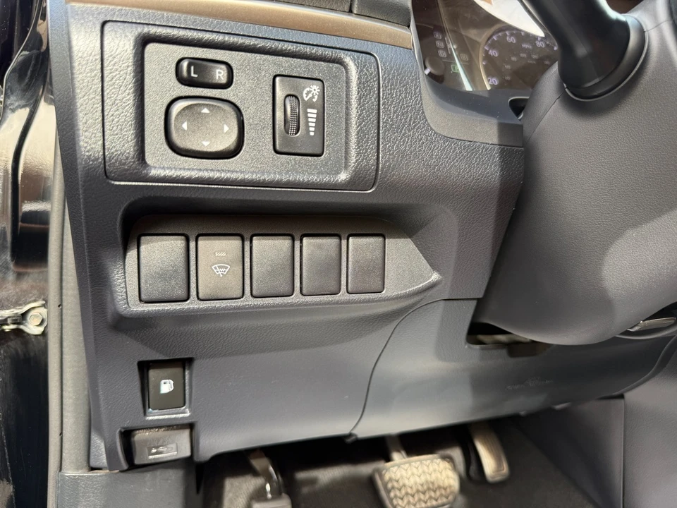 2015 Lexus CT - Image 14 of 21