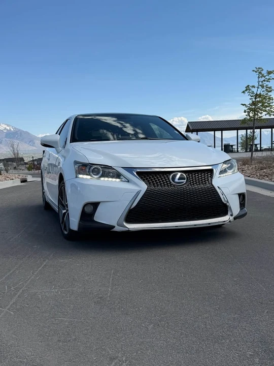 2015 Lexus CT - Image 3 of 10