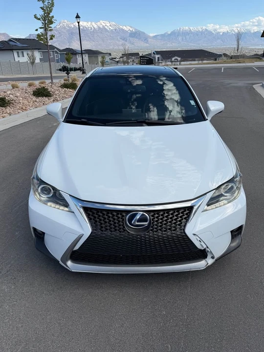 2015 Lexus CT - Image 6 of 10