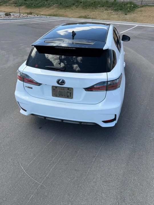 2015 Lexus CT - Image 8 of 10