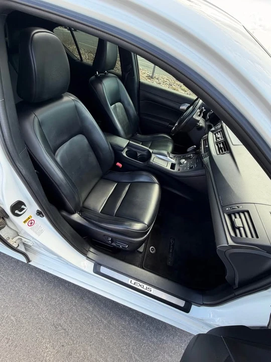 2015 Lexus CT - Image 10 of 10
