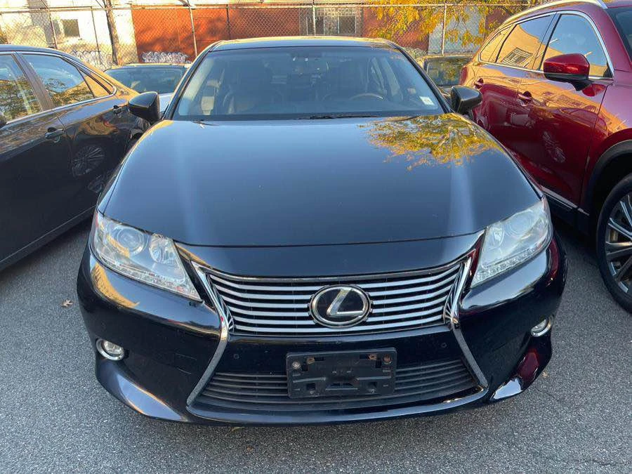 2015 Lexus ES 6th Gen - Image 3 of 6