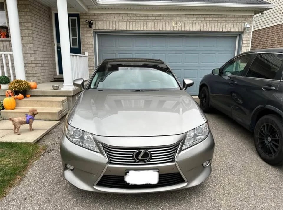 2015 Lexus ES 6th Gen - Image 2 of 13
