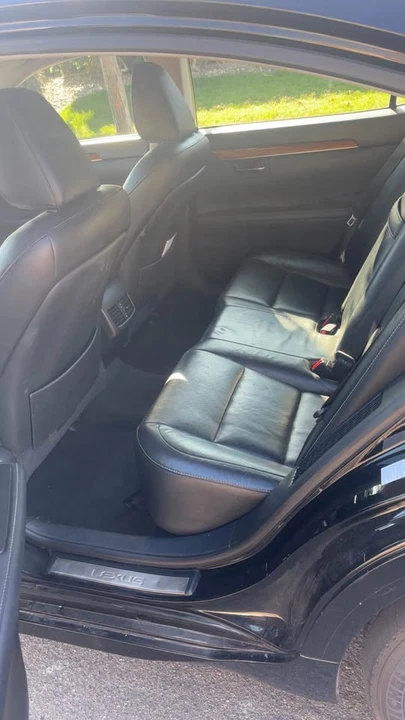 2015 Lexus ES 6th Gen - Image 7 of 12