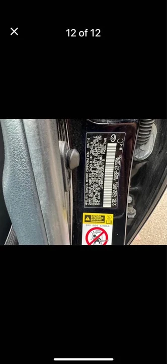 2015 Lexus ES 6th Gen - Image 11 of 20