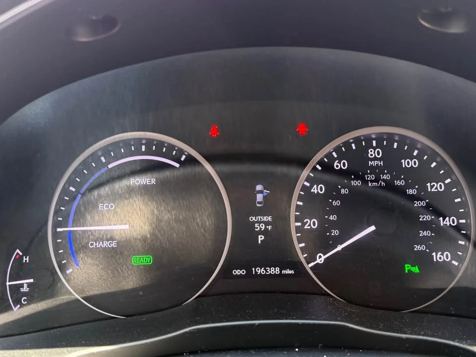 2015 Lexus ES 6th Gen - Image 12 of 13