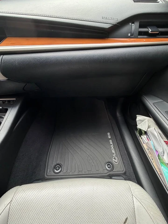 2015 Lexus ES 6th Gen - Image 6 of 14