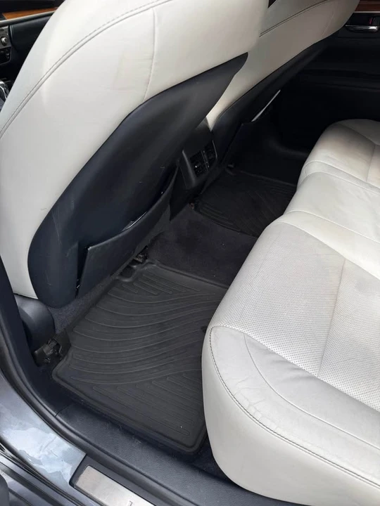 2015 Lexus ES 6th Gen - Image 7 of 14