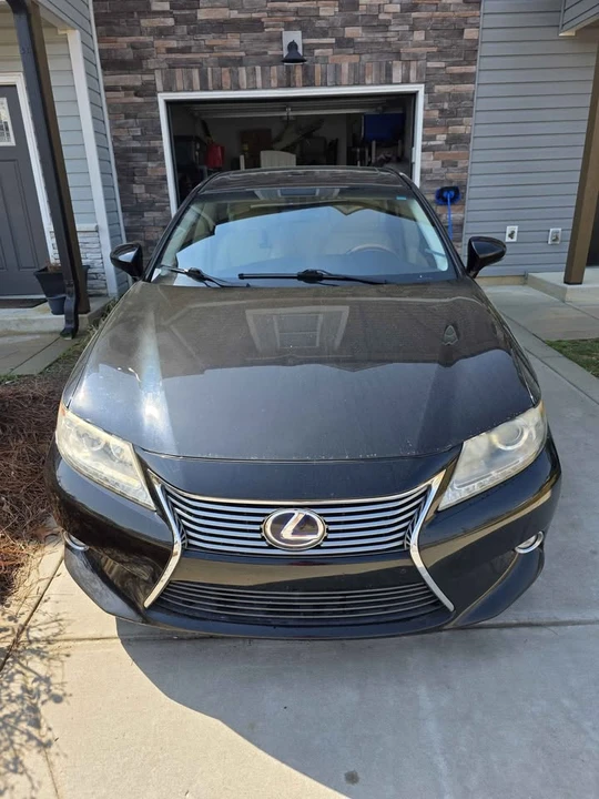 2015 Lexus ES 6th Gen - Image 4 of 16