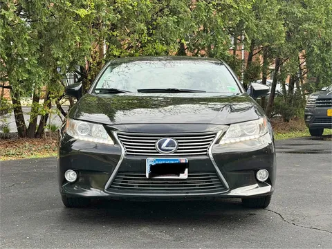 2015 Lexus ES 300h Sedan