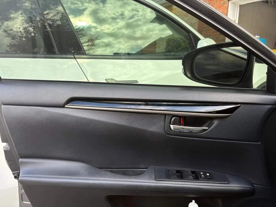 2015 Lexus ES 6th Gen - Image 7 of 8