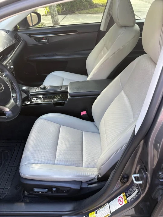 2015 Lexus ES 6th Gen - Image 4 of 8