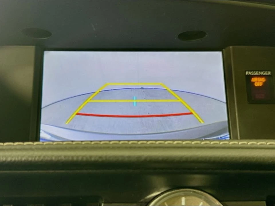 2015 Lexus ES 6th Gen - Image 17 of 19