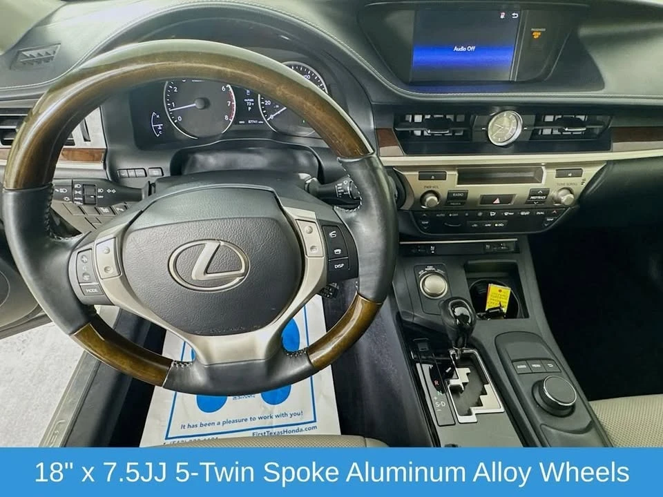 2015 Lexus ES 6th Gen - Image 13 of 19