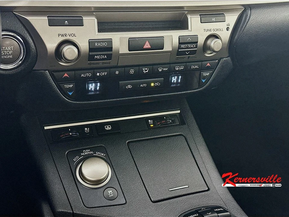 2015 Lexus ES 6th Gen - Image 18 of 21