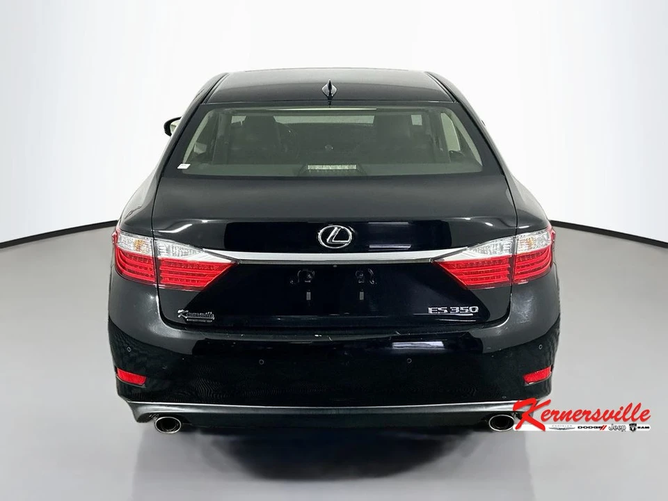 2015 Lexus ES 6th Gen - Image 6 of 21