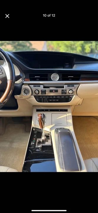 2015 Lexus ES 6th Gen - Image 9 of 11